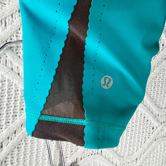 LULULEMON | Capri Workout Pants Teal and Black 6 - Picture 7 of 11